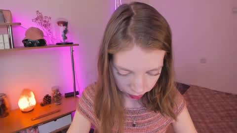 Eliise online show from 02-24-25, 09:32