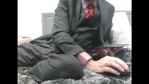 Snapshot of beautysbrit chatting on 12-23-24, 10:12 BeautysBrit online show from 12-23-24, 10:12