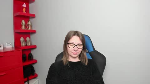 Zoe online show from 04-30-26, 05:58