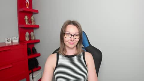 Zoe online show from 06-22-26, 06:32
