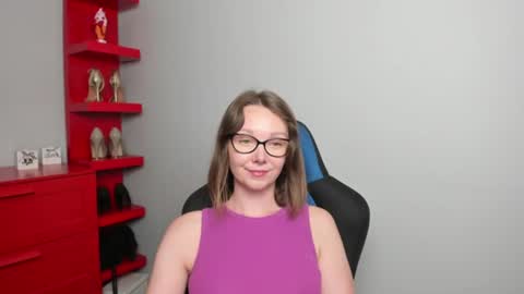 Zoe online show from 06-25-26, 06:40
