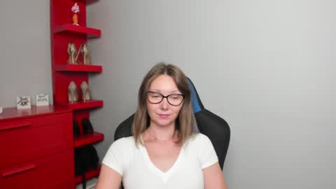 Zoe online show from 07-24-26, 08:56