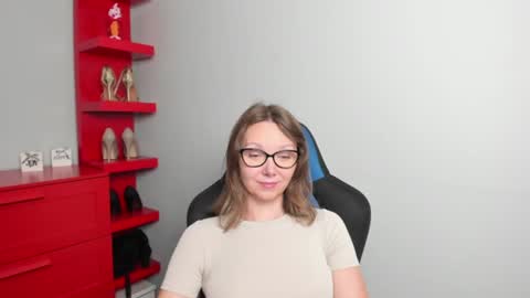 Zoe online show from 07-29-26, 05:38