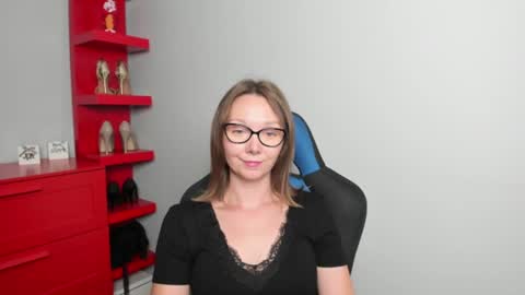 Zoe online show from 08-03-26, 09:04