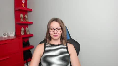 Zoe online show from 08-05-26, 05:32