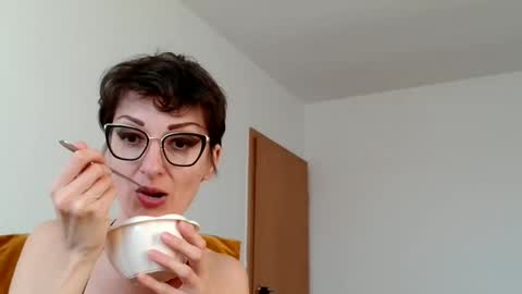 Raluca online show from 03-14-26, 03:28