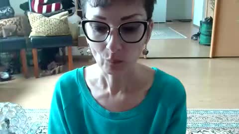 Raluca online show from 05-25-26, 09:59