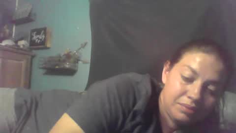 beccabee37 online show from 05-10-26, 09:31