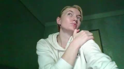 BeckiXJewelqw online show from 05-14-26, 08:32