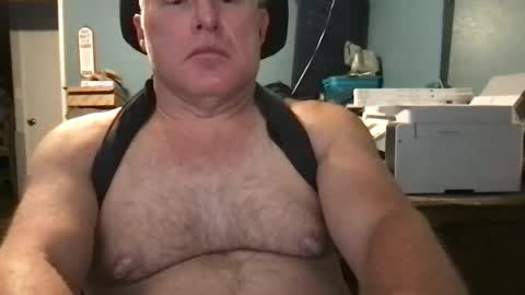 Snapshot of beckster040 chatting on 07-01-26, 06:59 beckster online show from 07-01-26, 06:59