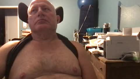 Snapshot of beckster040 chatting on 07-18-26, 06:28 beckster online show from 07-18-26, 06:28