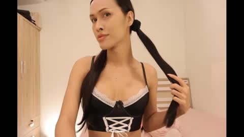 Snapshot of bee_thai chatting on 12-06-24, 08:18 bee_thai online show from 12-06-24, 08:18