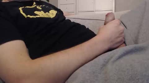 Snapshot of beejee88 chatting on 03-25-26, 09:10 beejee88 online show from 03-25-26, 09:10