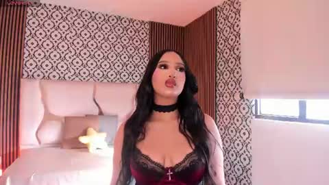 BELLA online show from 06-21-26, 12:19