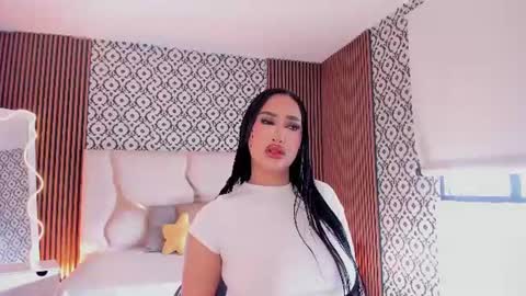 BELLA online show from 07-15-26, 12:54