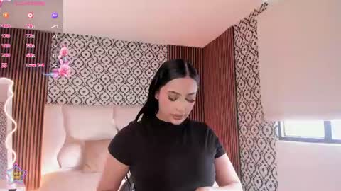 BELLA online show from 07-31-26, 12:26