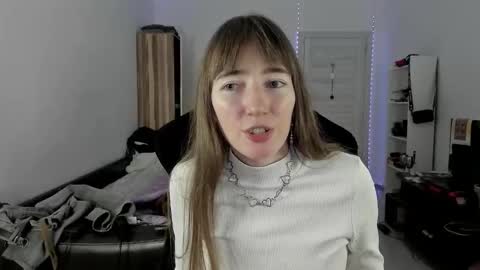 Snapshot of bekkawell chatting on 09-21-25, 05:03 Lisa online show from 09-21-25, 05:03