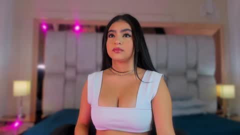 Bela  online show from 09-24-25, 11:46