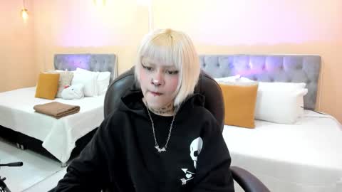 Bela online show from 03-21-26, 01:16