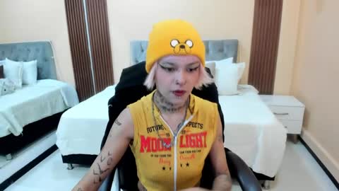 Bela online show from 05-18-26, 12:33