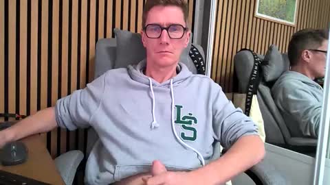 SexFriendFrance online show from 02-27-26, 01:00