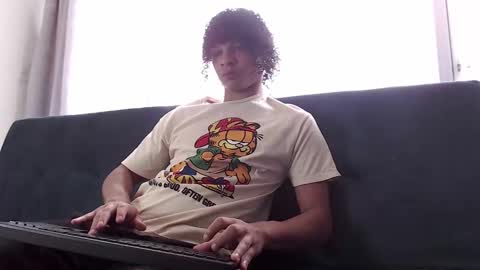 independent model online show from 01-29-25, 07:11