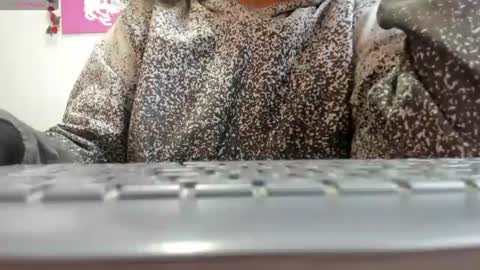Belen  online show from 06-11-26, 11:52