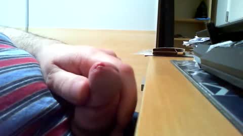 Snapshot of belgianfatcock chatting on 05-15-26, 06:09 belgianfatcock online show from 05-15-26, 06:09
