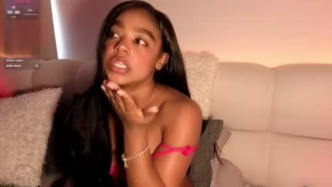 Snapshot of belkis_mills chatting on 11-06-25, 07:04 Belkis online show from 11-06-25, 07:04