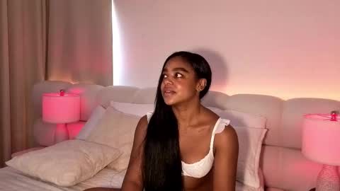 Snapshot of belkis_mills chatting on 11-11-25, 06:19 Belkis online show from 11-11-25, 06:19