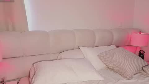 Snapshot of belkis_mills chatting on 02-21-26, 05:58 Belkis online show from 02-21-26, 05:58