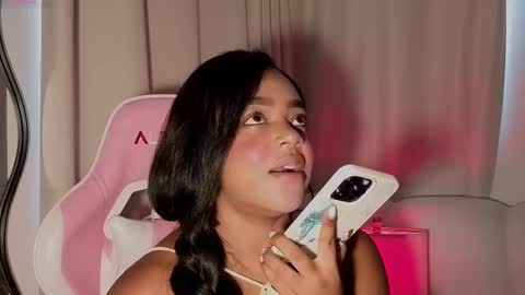 Snapshot of belkis_mills chatting on 03-16-26, 03:05 Belkis online show from 03-16-26, 03:05