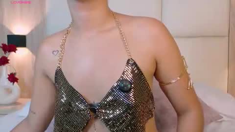 Bella cam online show from 07-18-26, 01:04