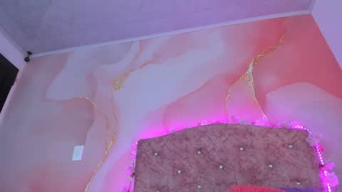 Melanie  online show from 01-27-25, 06:52