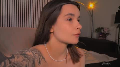 Snapshot of bella_alita chatting on 04-29-26, 08:15 lita online show from 04-29-26, 08:15