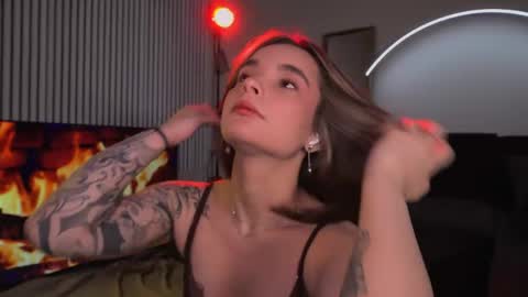 Snapshot of bella_alita chatting on 06-06-26, 08:35 lita online show from 06-06-26, 08:35