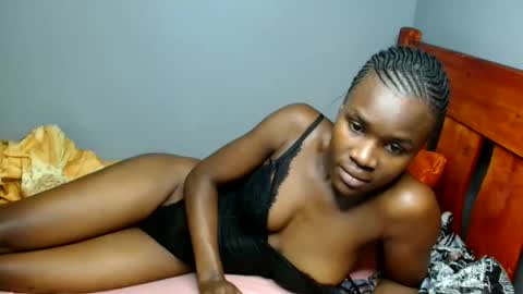 cocy online show from 06-09-26, 11:33