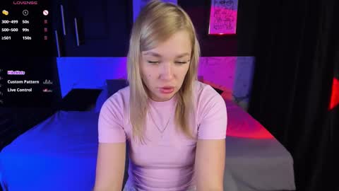 Snapshot of bella_cosmos chatting on 01-06-26, 09:24 Bella online show from 01-06-26, 09:24