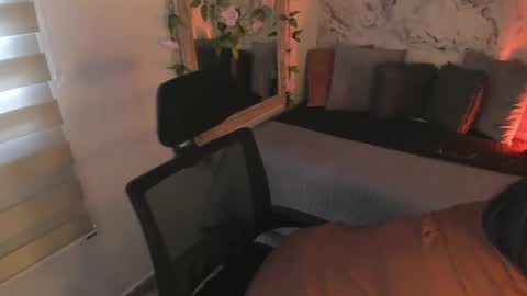 Dessi  online show from 05-09-26, 01:27