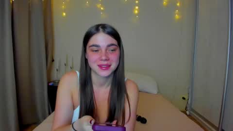 Snapshot of bella_foryou chatting on 12-08-24, 01:13 NastyaThere are legends that in this room all your wishes can come true  Private is Open online show from 12-08-24, 01:13