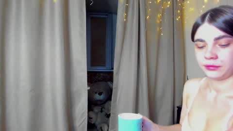 Snapshot of bella_foryou chatting on 12-17-24, 01:18 NastyaThere are legends that in this room all your wishes can come true  Private is Open online show from 12-17-24, 01:18