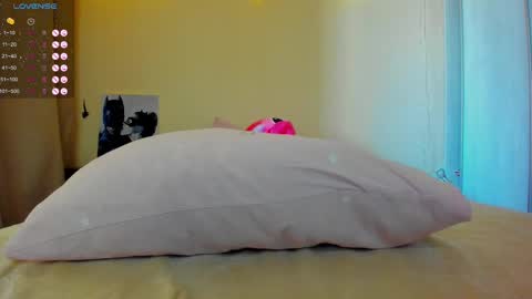 Snapshot of bella_foryou chatting on 02-21-25, 04:51 NastyaThere are legends that in this room all your wishes can come true  Private is Open online show from 02-21-25, 04:51