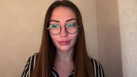 Snapshot of bella_foxxi chatting on 12-07-24, 07:54 bella_foxxi online show from 12-07-24, 07:54