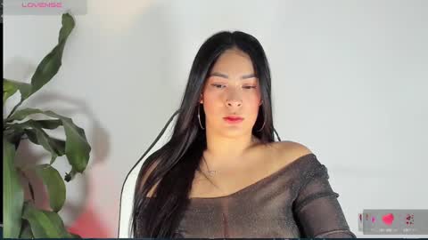 Laura online show from 03-04-25, 03:44