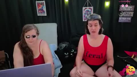 Snapshot of bella_james_1988 chatting on 11-14-25, 04:17 Bella James online show from 11-14-25, 04:17