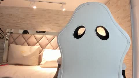 Snapshot of bella_novoa chatting on 03-02-26, 05:08 BELLA online show from 03-02-26, 05:08