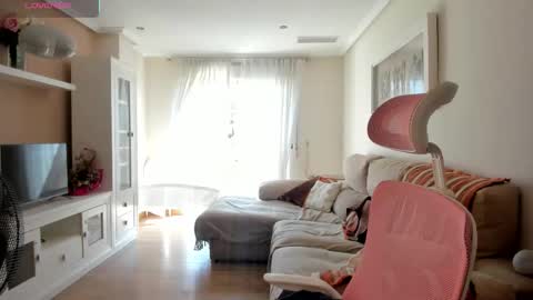 Snapshot of bella_pocahontas3 chatting on 09-14-25, 01:10 bella_pocahontas3 online show from 09-14-25, 01:10
