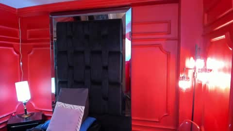 Bella Riviera online show from 04-12-26, 11:59