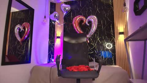     online show from 02-24-26, 10:30