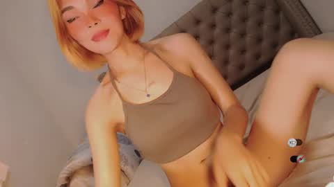 Snapshot of bella_tara chatting on 01-30-25, 08:10 Bella online show from 01-30-25, 08:10